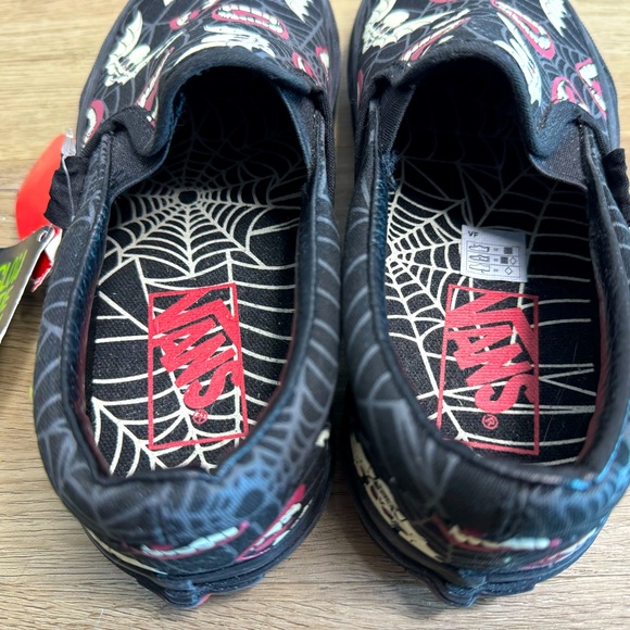Vans NWT Classic Slip-On Deadstock Glow in the Dark Frights - Picture 4 of 5